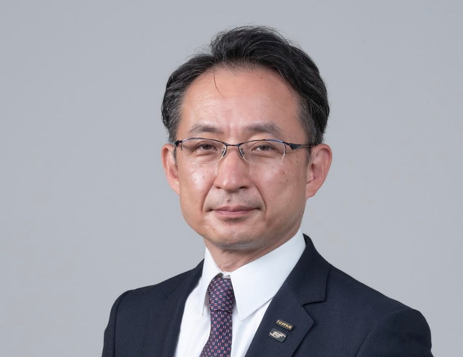 Picture of speaker by the name of Yutaka Yamaguchi 